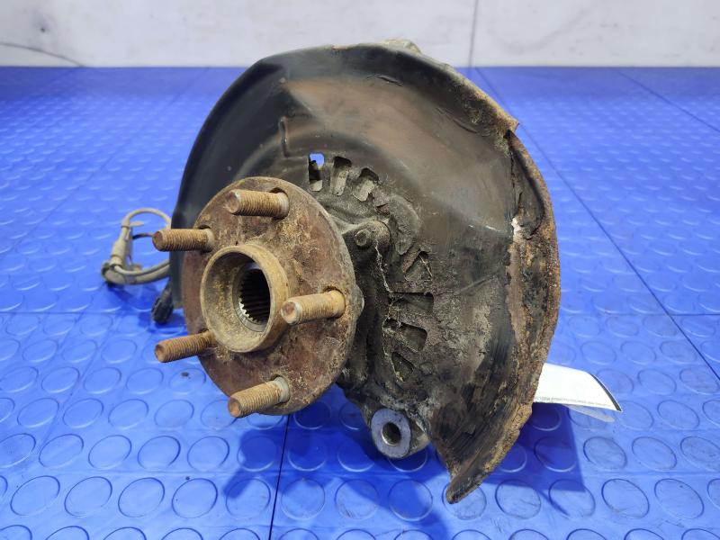 2010 Toyota Prius Spindle Knuckle Front