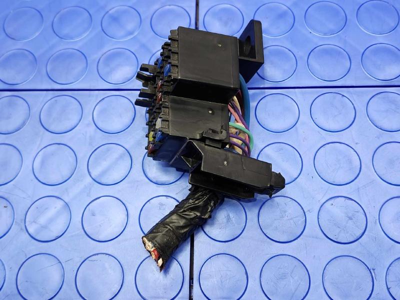 2019 Toyota Yaris Cabin Fuse Box