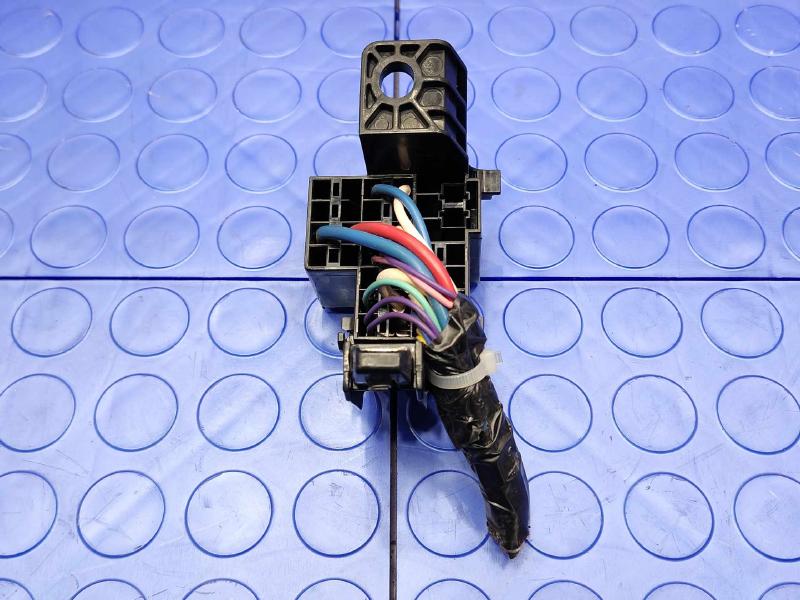 2019 Toyota Yaris Cabin Fuse Box
