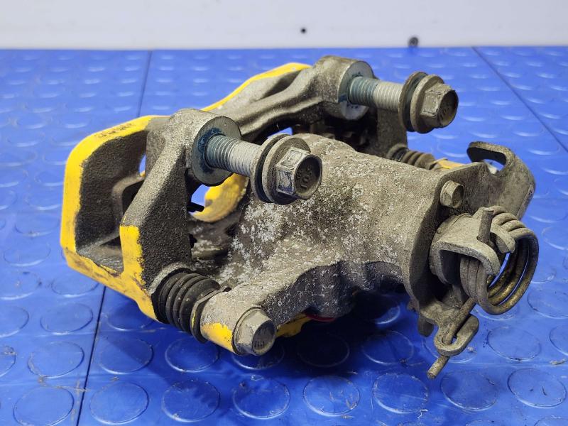 2015 Ford Mustang Caliper