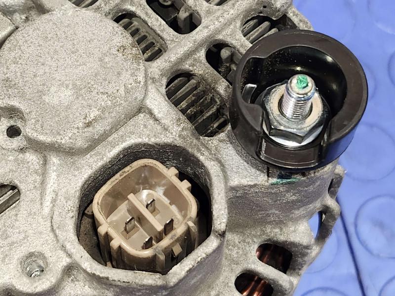 2008 Honda Fit Alternator