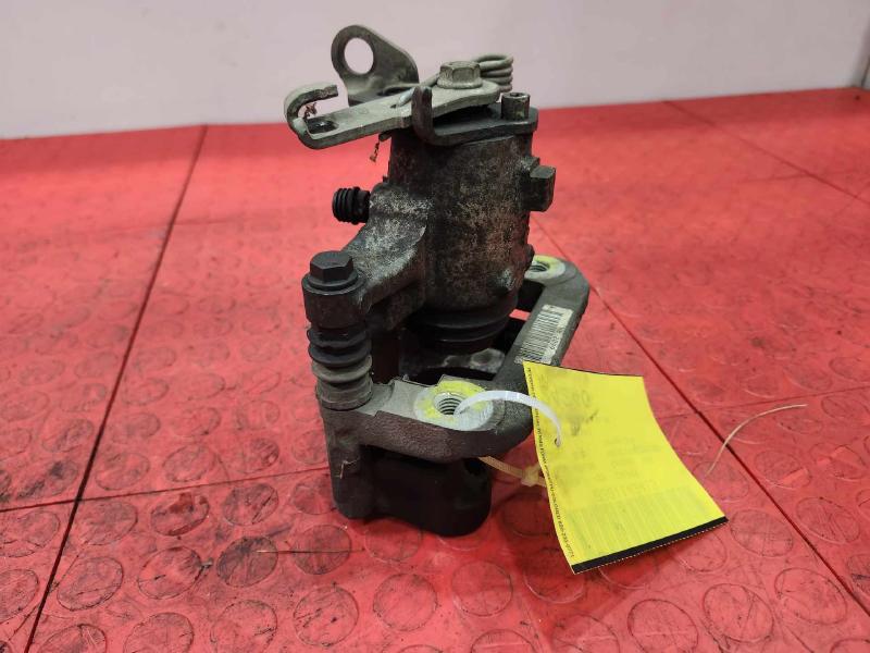 2013 Chevrolet Malibu Caliper