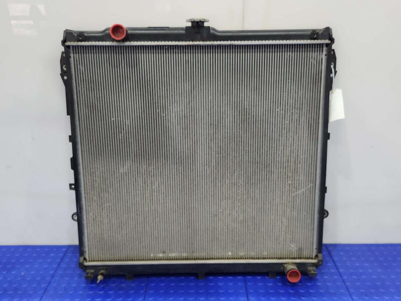 2007 Toyota Tundra Radiator