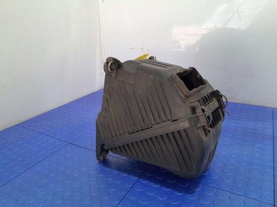 2012 Kia Sorento Air Cleaner