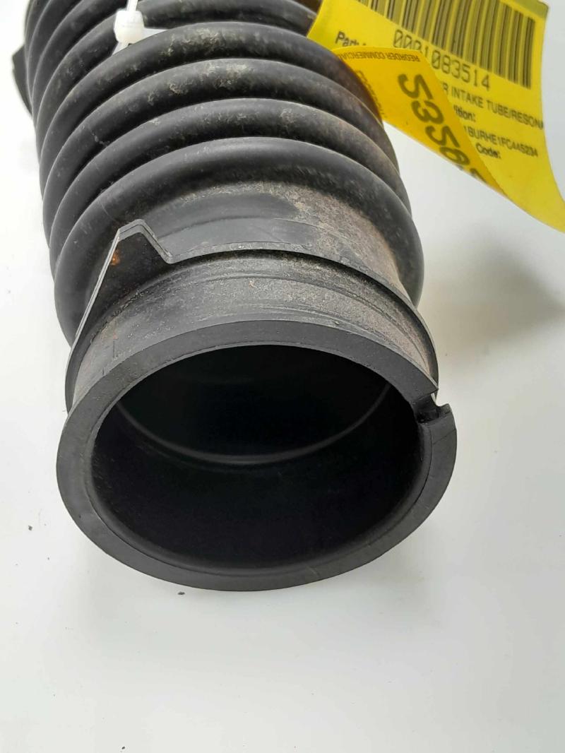 2014 - 2019 Toyota Corolla 1.8L Engine Air Intake Hose OEM 178810T080
