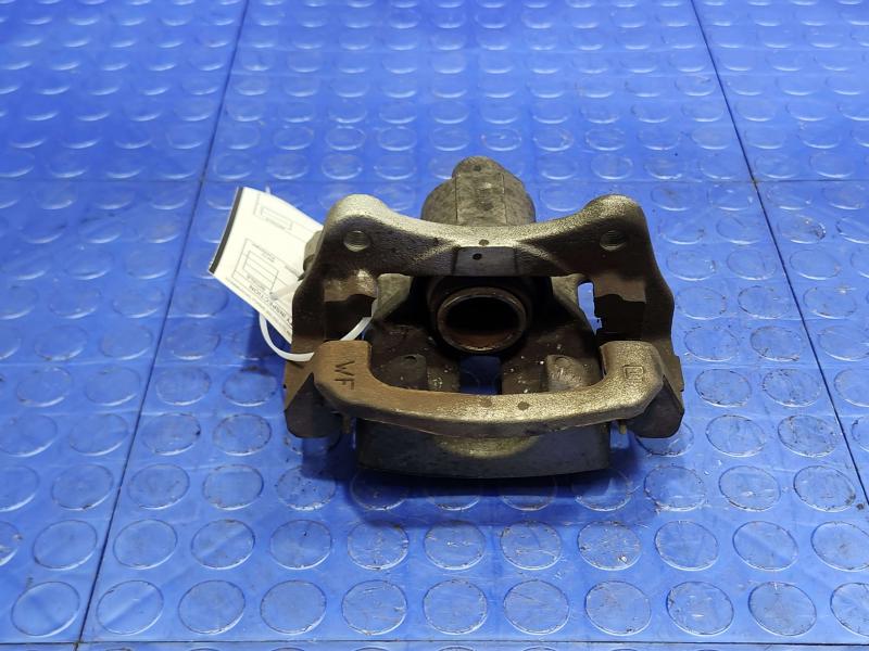 2018 Toyota Highlander Caliper