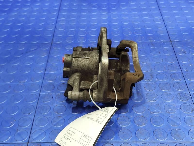 2018 Toyota Highlander Caliper