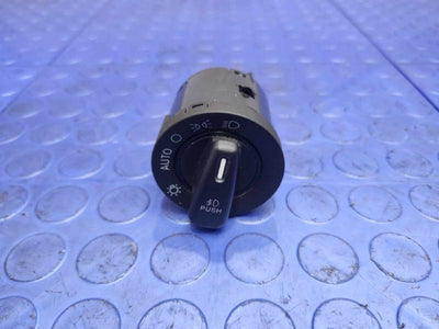 2015 Dodge Journey Headlight Switch (Dash Mtd)
