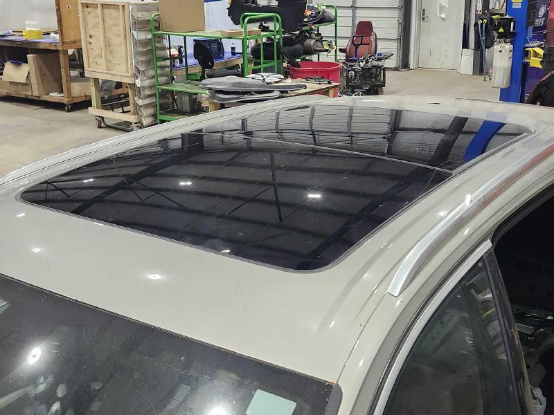 2017 Audi Q7 Roof Glass (Glass Only)