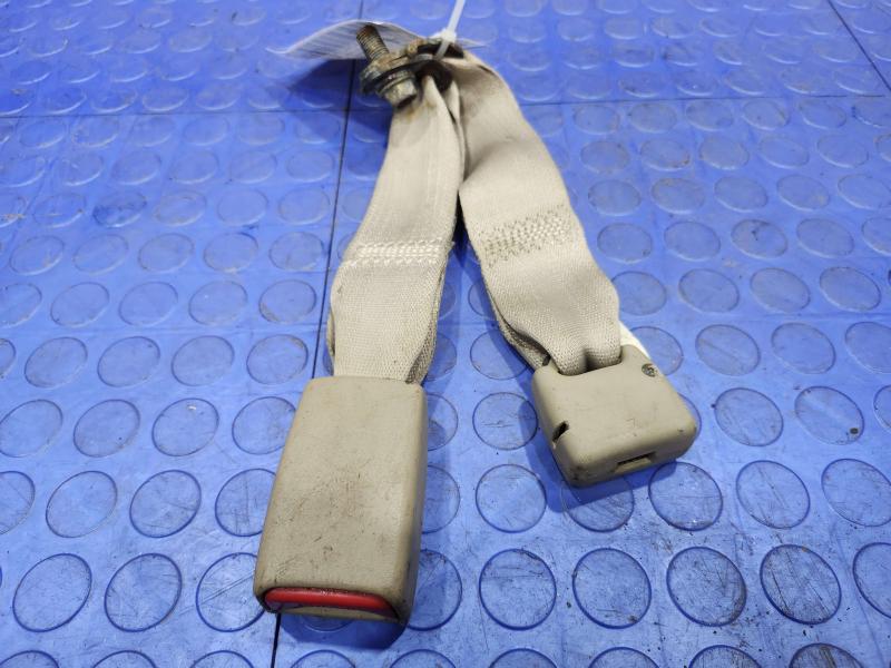 2003 Subaru Legacy Rear Seat Belt