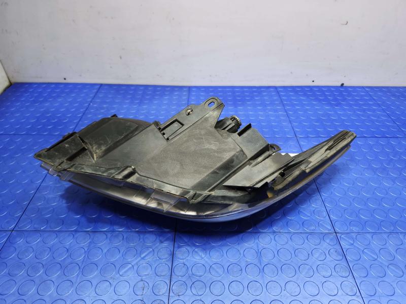 2010 Toyota Prius Headlamp Assembly