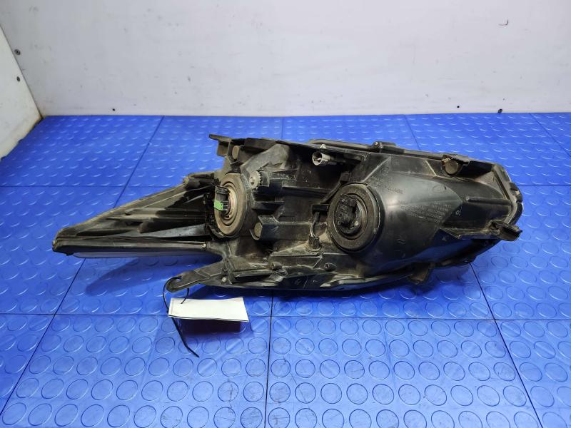 2010 Toyota Prius Headlamp Assembly