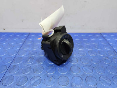 2014 Mercedes Sprinter Headlight Switch (Dash Mtd)