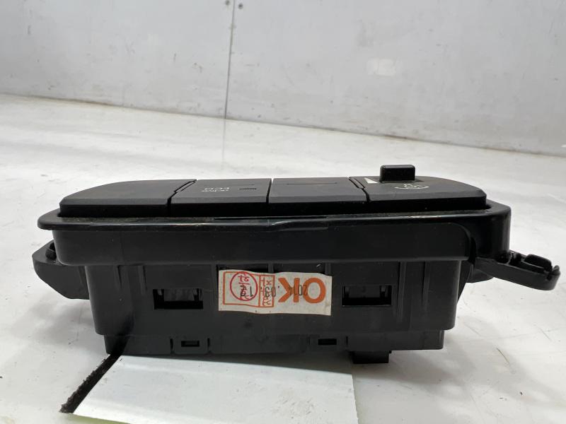 2012 - 2017 Hyundai Veloster Dimmer Switch OEM