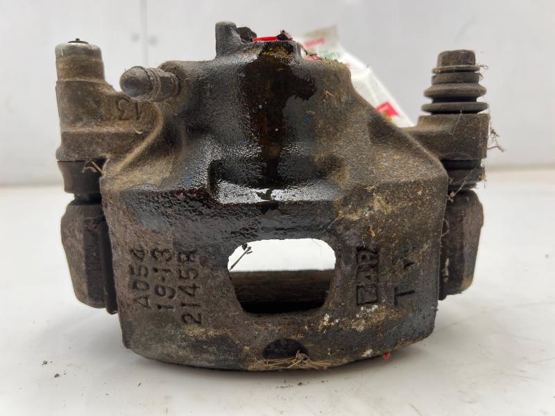 1986 1987 Honda Accord Front Brake Caliper with Bracket RH Passenger Side OEM 45210SC0A13