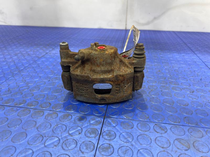 1986 1987 Honda Accord Front Brake Caliper with Bracket RH Passenger Side OEM 45210SC0A13