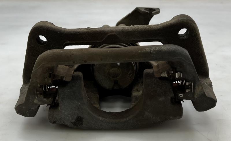 2013 Chrysler Town & Country Caliper