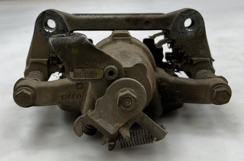 2013 Chrysler Town & Country Caliper