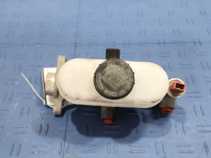 2001 Ford F-150 Master Cylinder