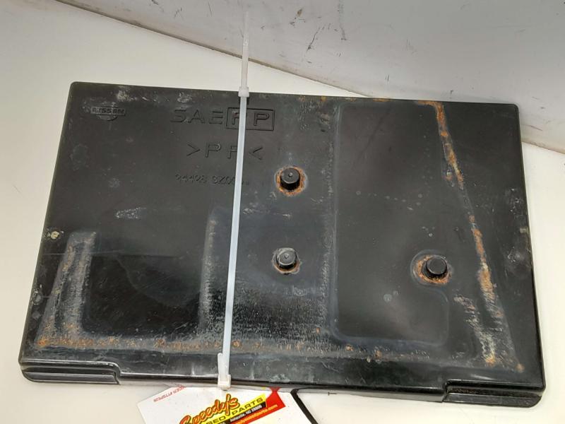 2016 Nissan Murano Battery Tray