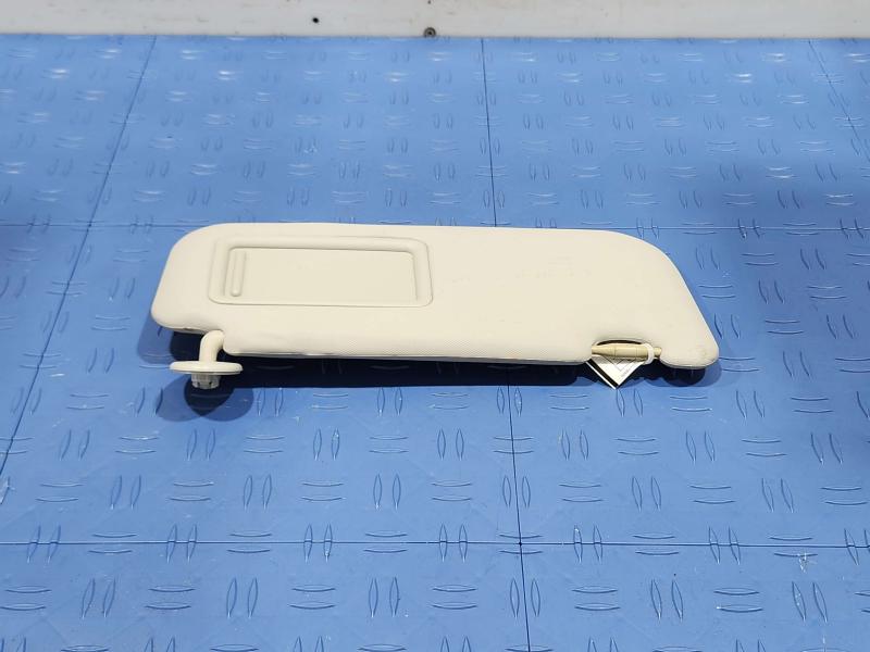 2017 Toyota Corolla Sun Visor