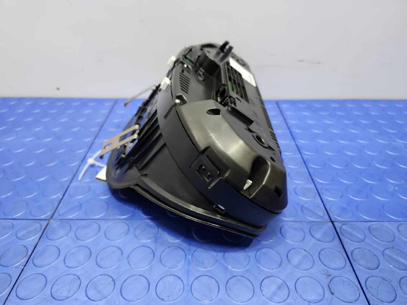 2016 BMW 528I Speedometer