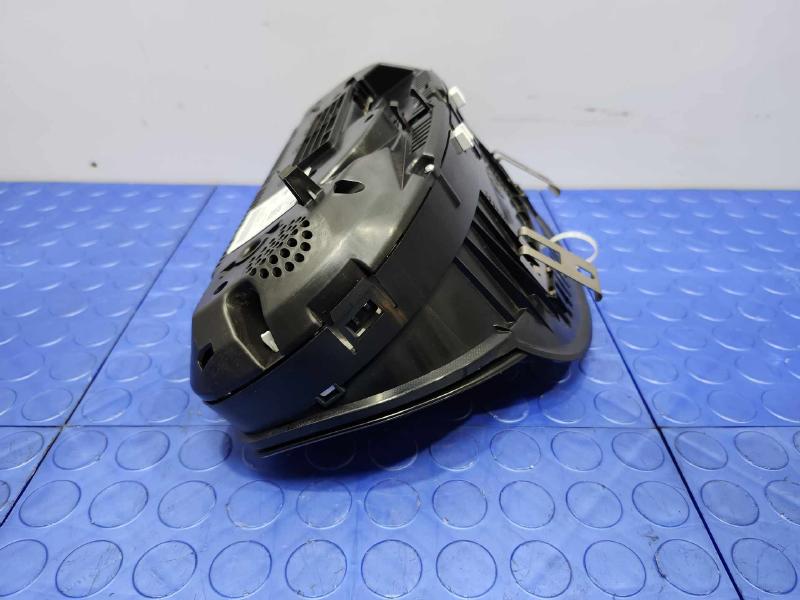 2016 BMW 528I Speedometer