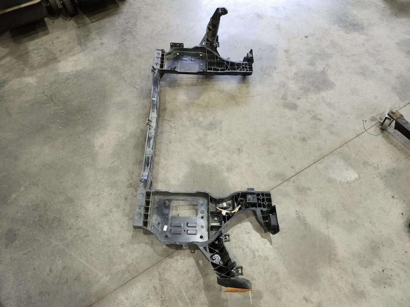 2016 Kia Sedona Radiator Support