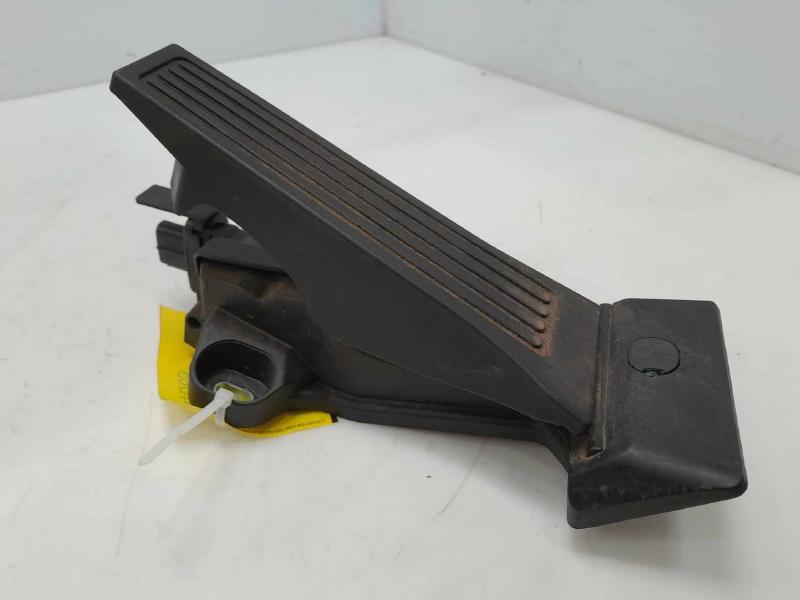 2016 Genesis Genesis Pedal Assembly
