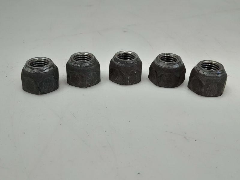 2014 Scion xD Lug Nuts