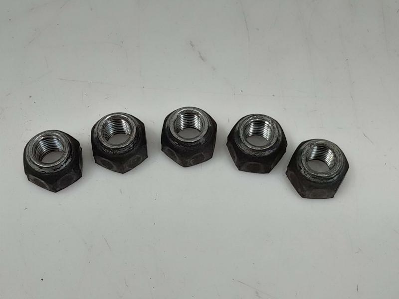 2014 Scion xD Lug Nuts