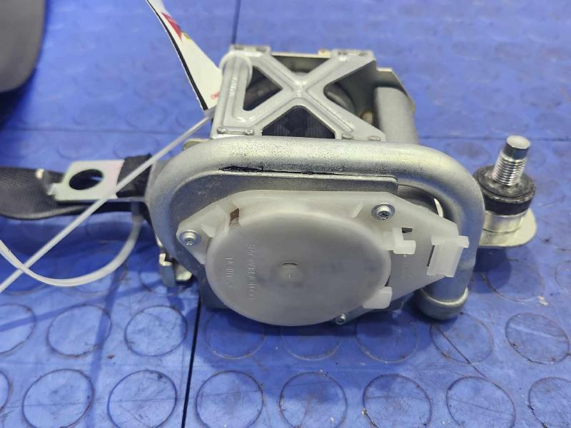 2008 Honda Accord Front Seat Belt