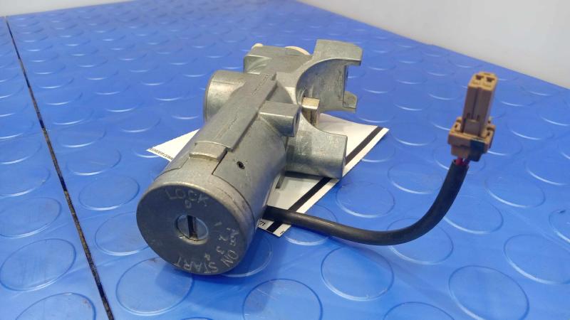 2012 Nissan Versa Ignition Switch(W/O Cyl& Key)