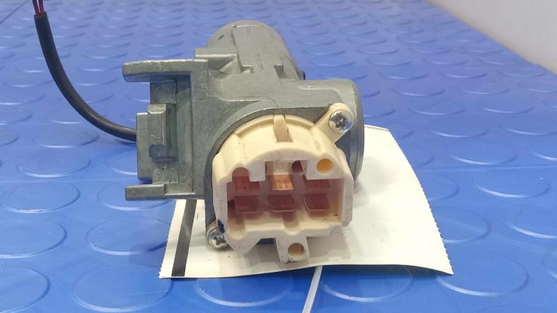 2012 Nissan Versa Ignition Switch(W/O Cyl& Key)