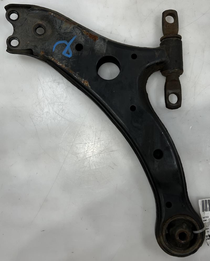 2007 - 2011 Toyota Camry Front Lower Control Arm RH Passenger Side OEM 4806806150