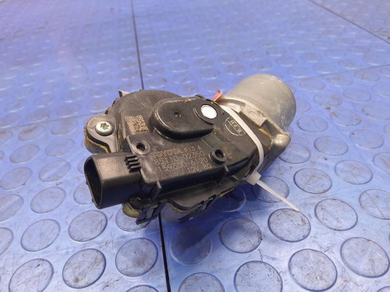 2014-2019 Toyota Corolla Sedan Windshield Wiper Motor Genuine OEM 8511002350