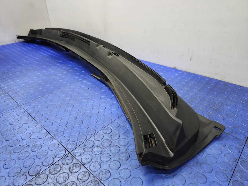 2015-2019 Subaru Outback Subaru Legacy Cowl Grille Genuine OEM 91419AL05B