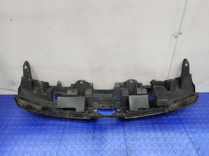 2017 Toyota Prius Grille
