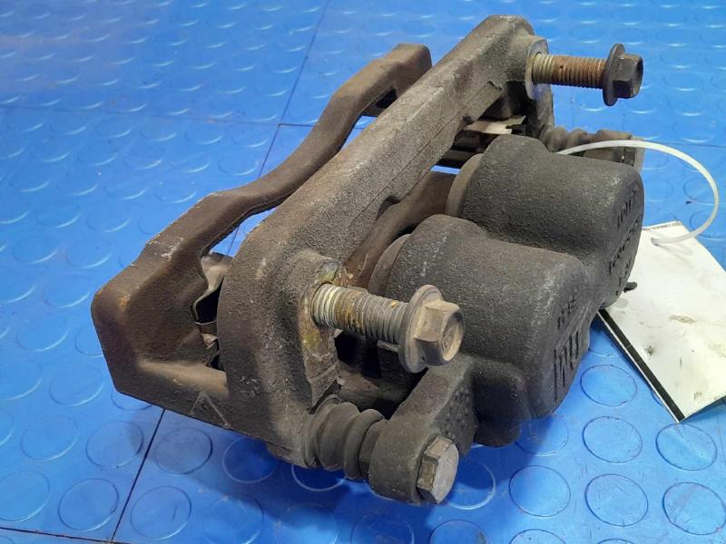 2015 Chevrolet Tahoe Caliper