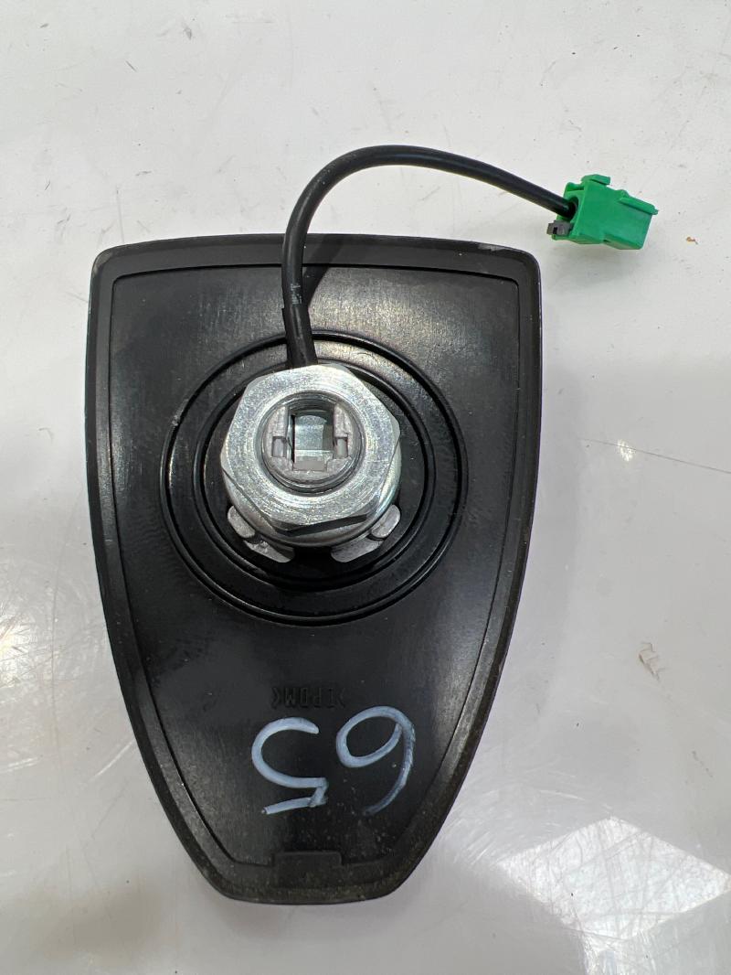 2013 - 2019 Nissan Sentra Navigation System Antenna Blue B17 OEM 259753RA0A
