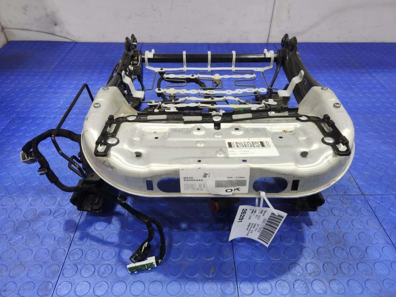 2018 Alfa Romeo Giulia Seat Track