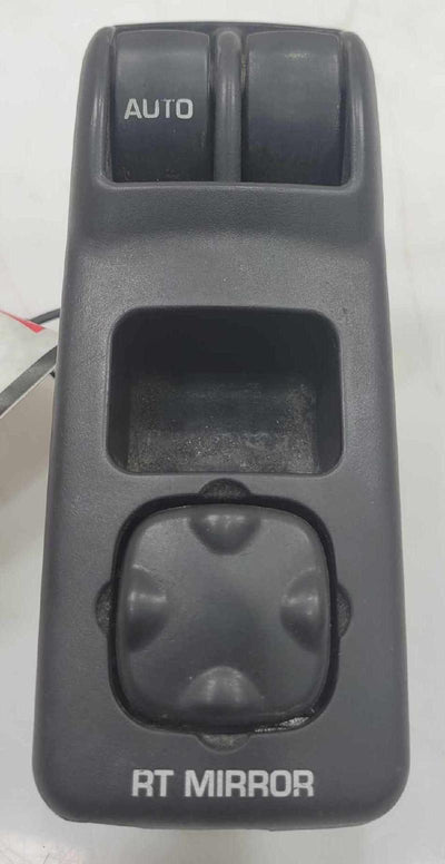 1999 Saturn Cpe Door Switch Front