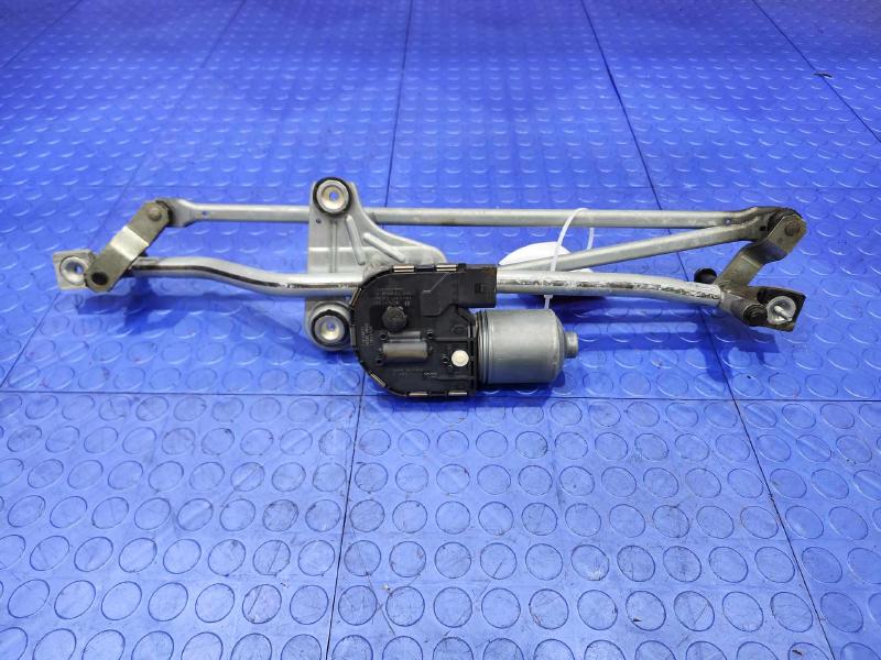 2012 Volvo XC60 Wiper Motor Front