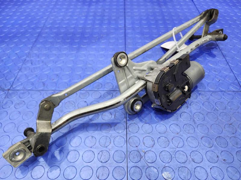 2012 Volvo XC60 Wiper Motor Front