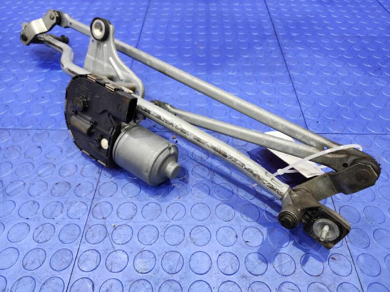 2012 Volvo XC60 Wiper Motor Front
