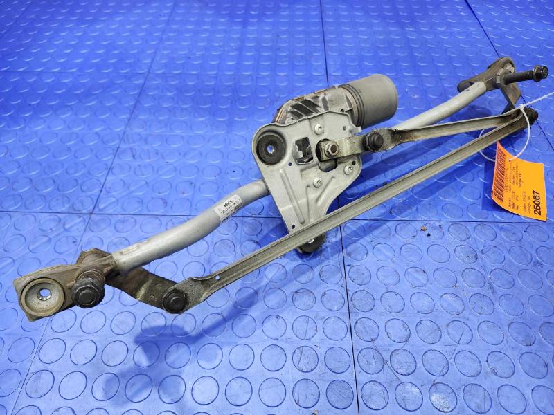 2012 Volvo XC60 Wiper Motor Front