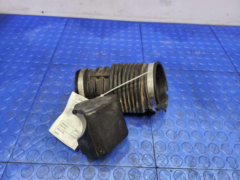 2016 Kia Sedona Air Intake Tube/Resonator