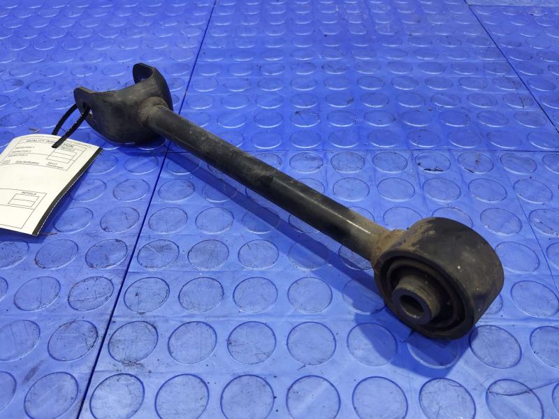 2017 Toyota Prius Lower Control Arm Rr