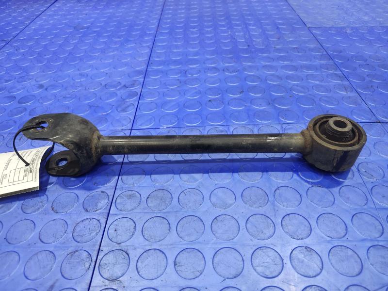 2017 Toyota Prius Lower Control Arm Rr