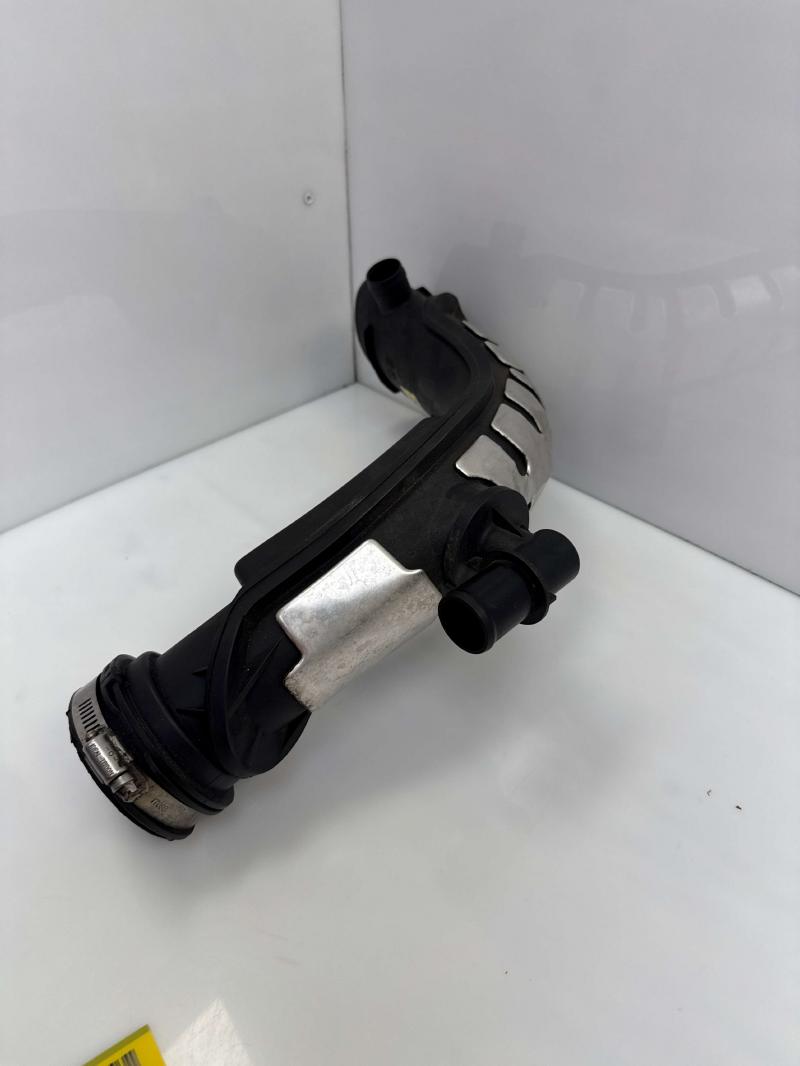 2017 Ford Edge Air Intake Tube/Resonator